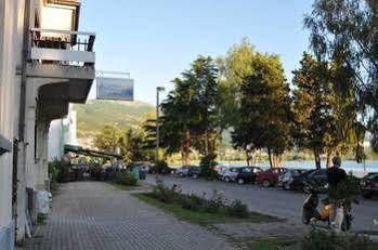 White Center Ohrid,lakeside 3*